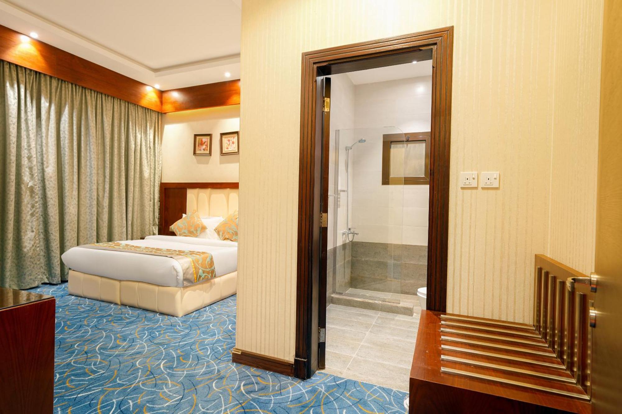 Celine Serviced Al Malqa Aparthotel 4*